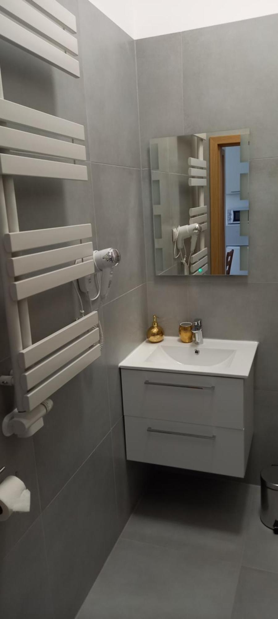 Apartament Love On 5 - Milosc Na 5 Legnica Luaran gambar