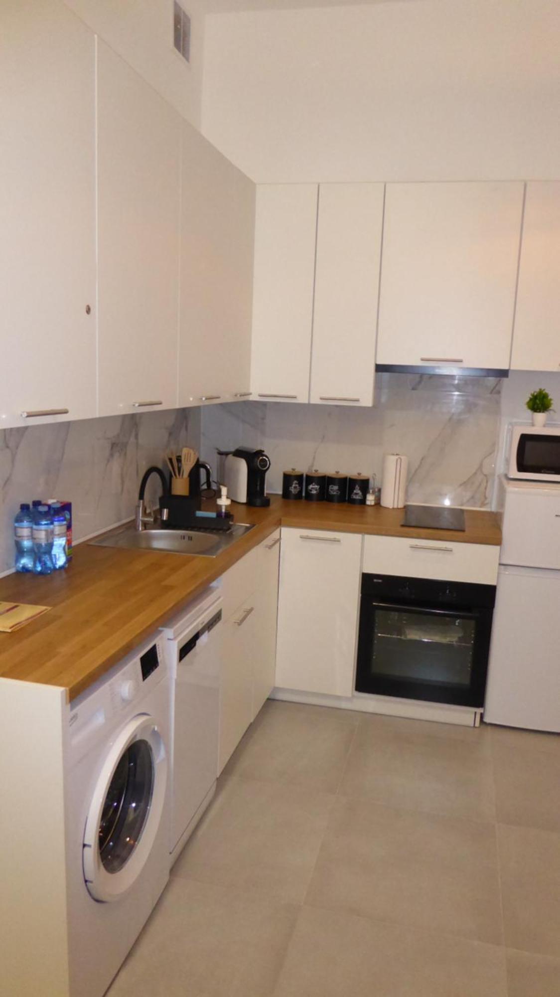 Apartament Love On 5 - Milosc Na 5 Legnica Luaran gambar