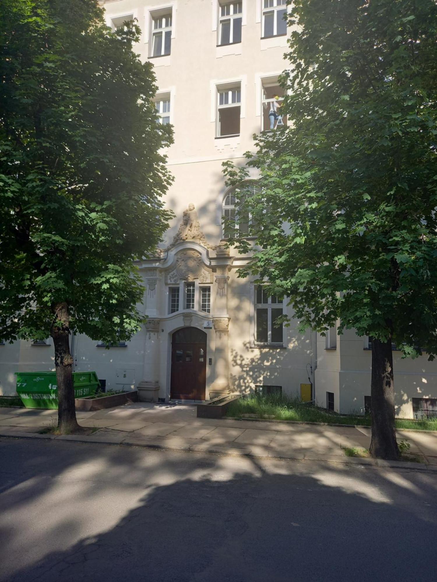 Apartament Love On 5 - Milosc Na 5 Legnica Luaran gambar